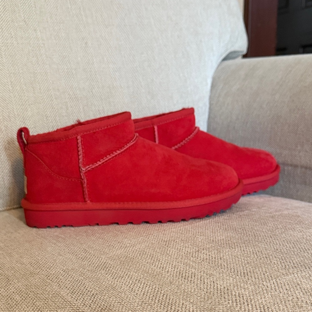 Womens UGG® Classic Ultra Mini Boot - Ribbon Red